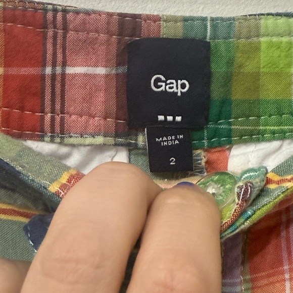 Gap Vintage Y2K Style Patchwork Shorts - Picture 5 of 5
